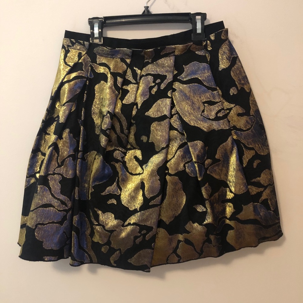 Marc Jacobs’ Black and Gold Mini Skirt